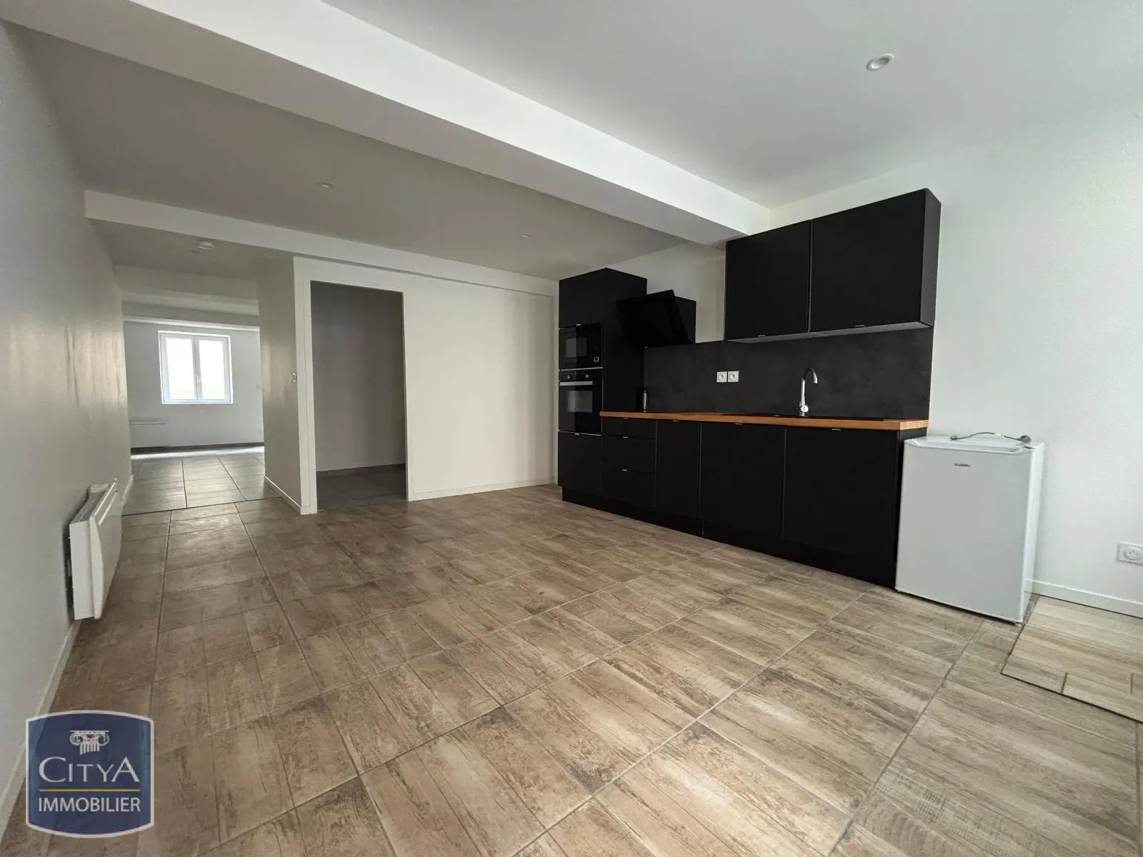 Photo 1 Maison 4 pièces 119.23m²