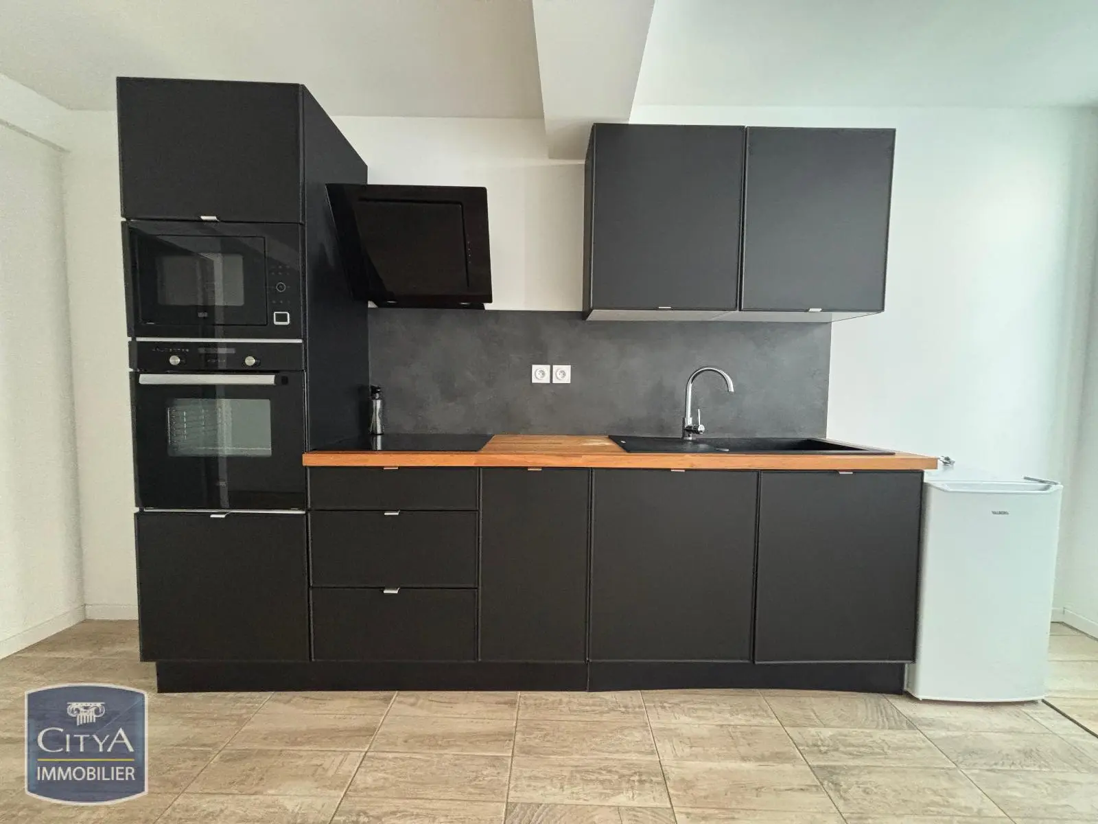 Photo 3 Maison 4 pièces 119.23m²