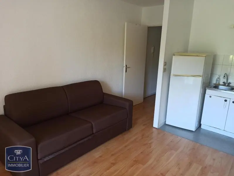 Photo 2 Appartement 1 pièce 20.98m²