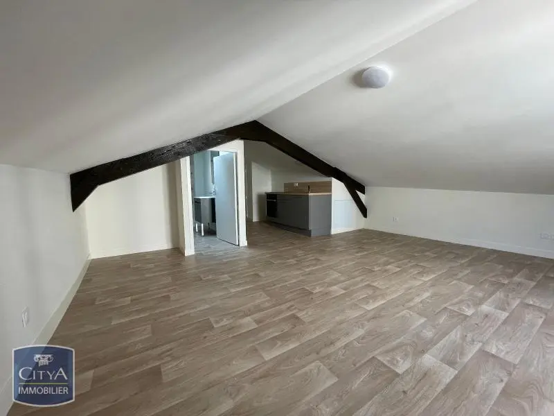 Photo 2 Appartement 1 pièce 15.48m²