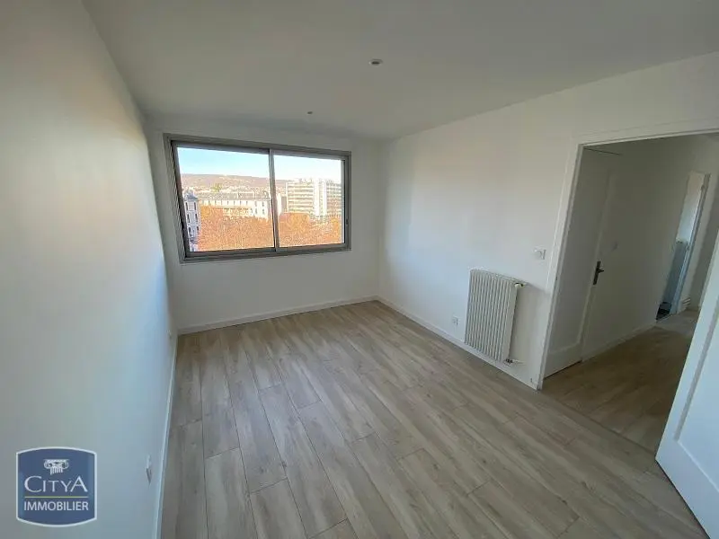 Photo 4 appartement Clermont-Ferrand
