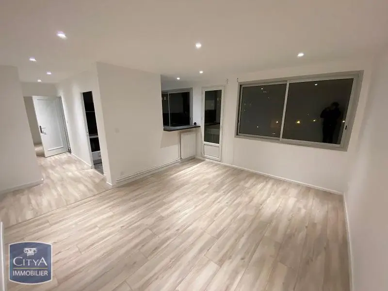 Photo 1 Appartement 2 pièces 43.7m²