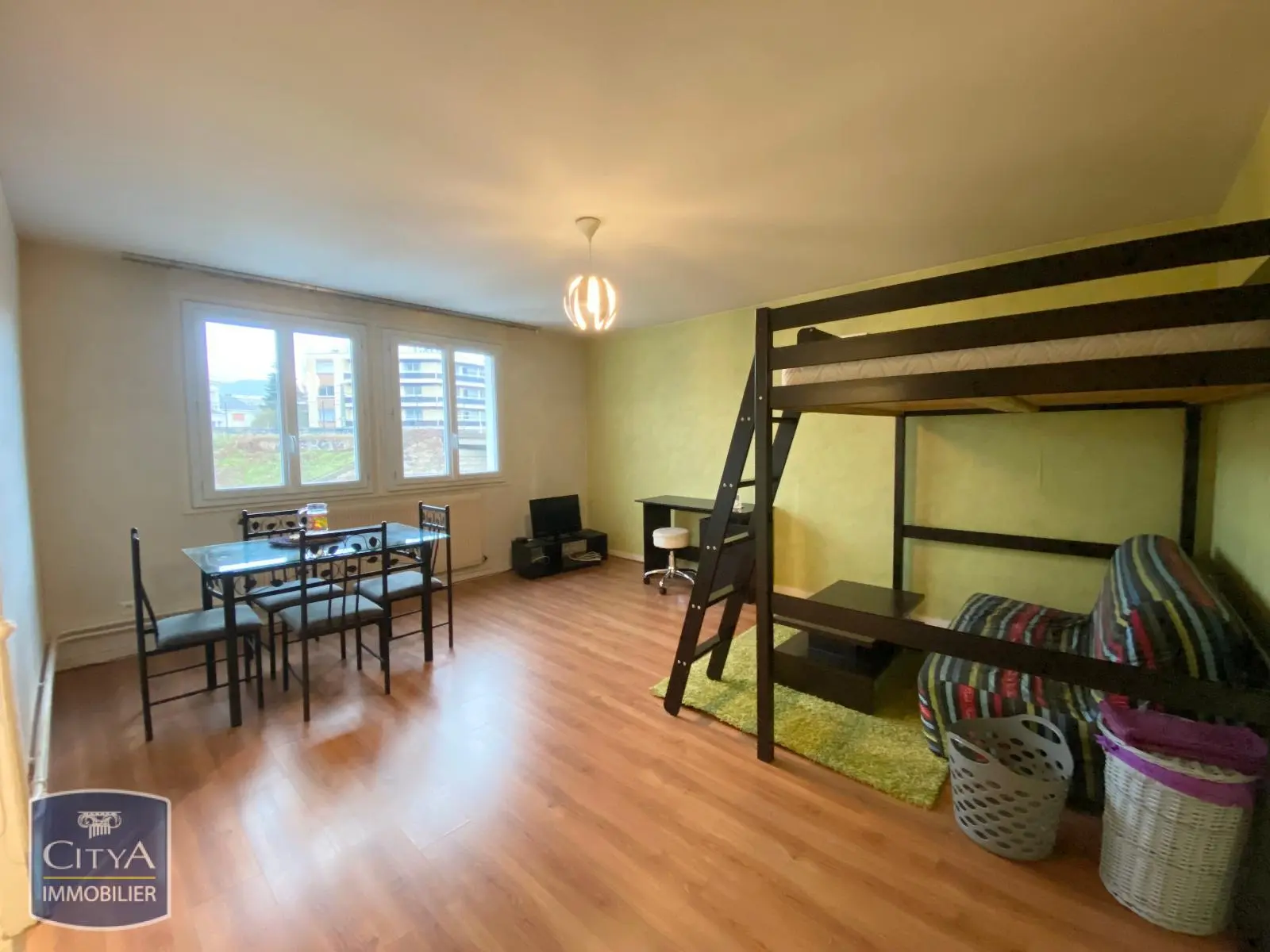 Photo 1 Appartement 1 pièce 33.03m²