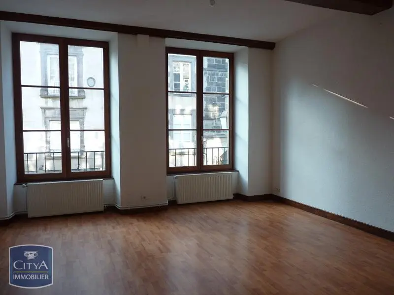 Photo 1 appartement Riom