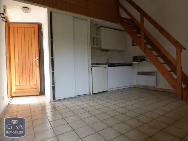Photo 1 Appartement 1 pièce 23m²