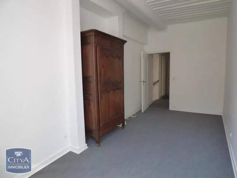 Photo 12 Appartement 4 pièces 121.94m²