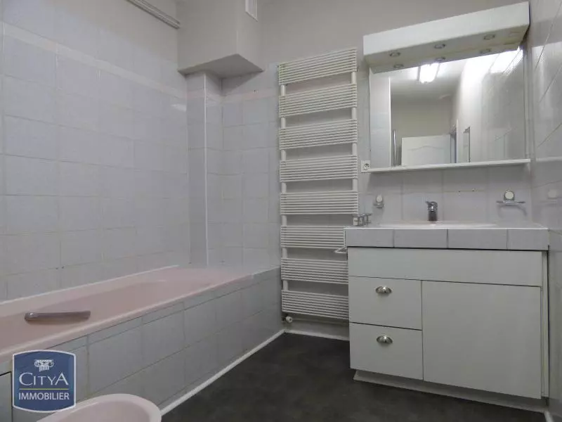 Photo 14 Appartement 4 pièces 121.94m²