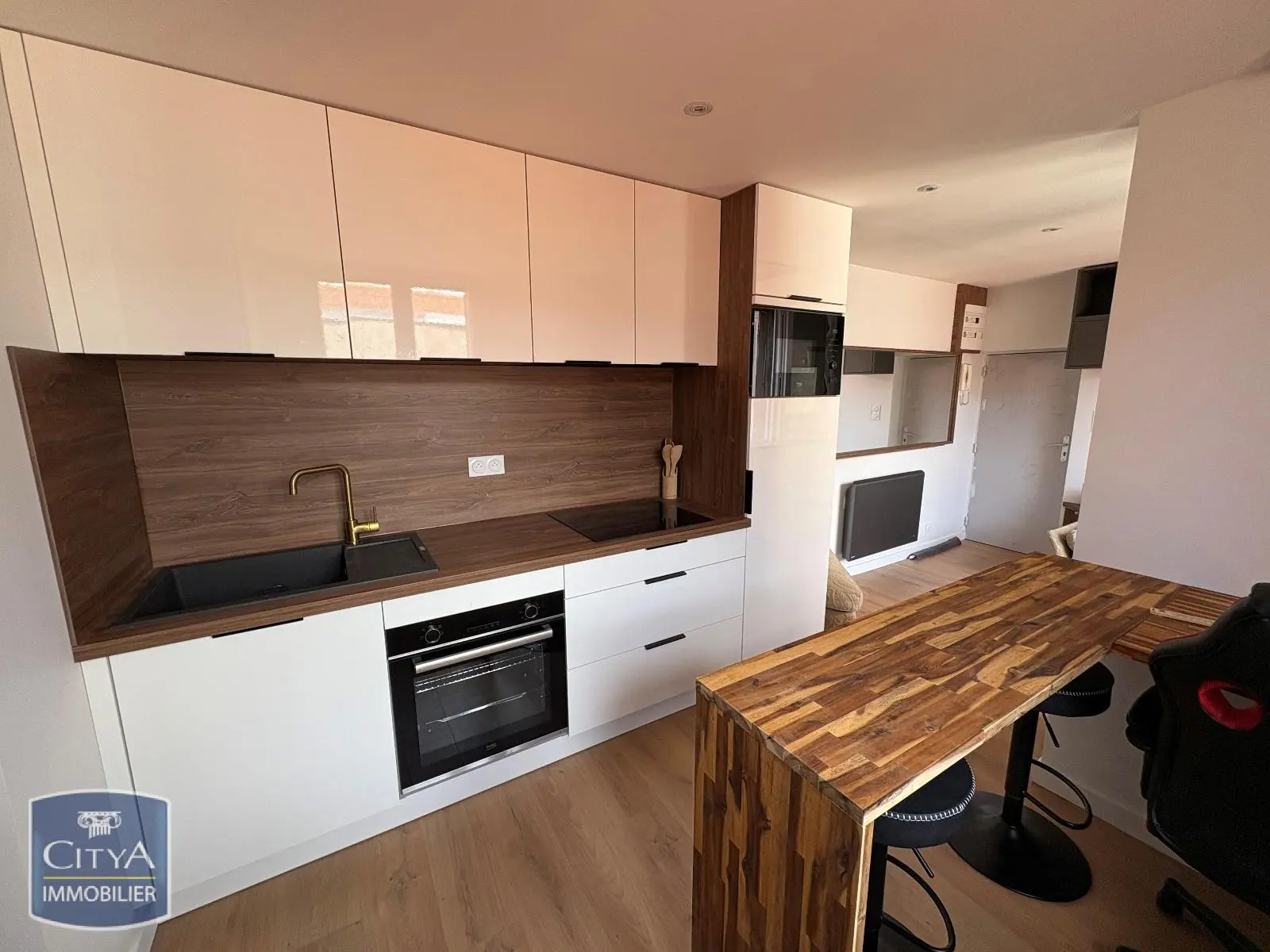 Photo 2 Appartement 1 pièce 20.6m²
