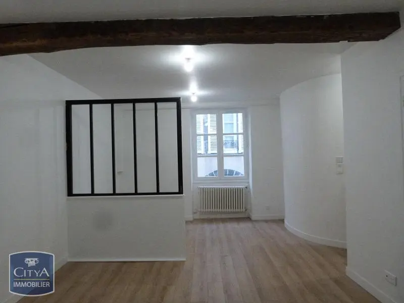 Photo 7 Appartement 1 pièce 30.67m²