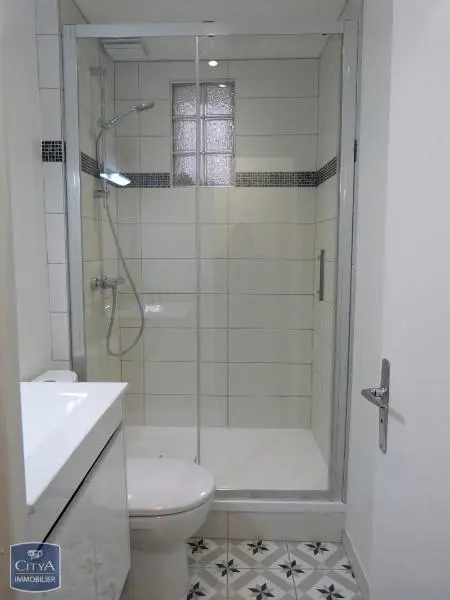 Photo 8 Appartement 1 pièce 30.67m²
