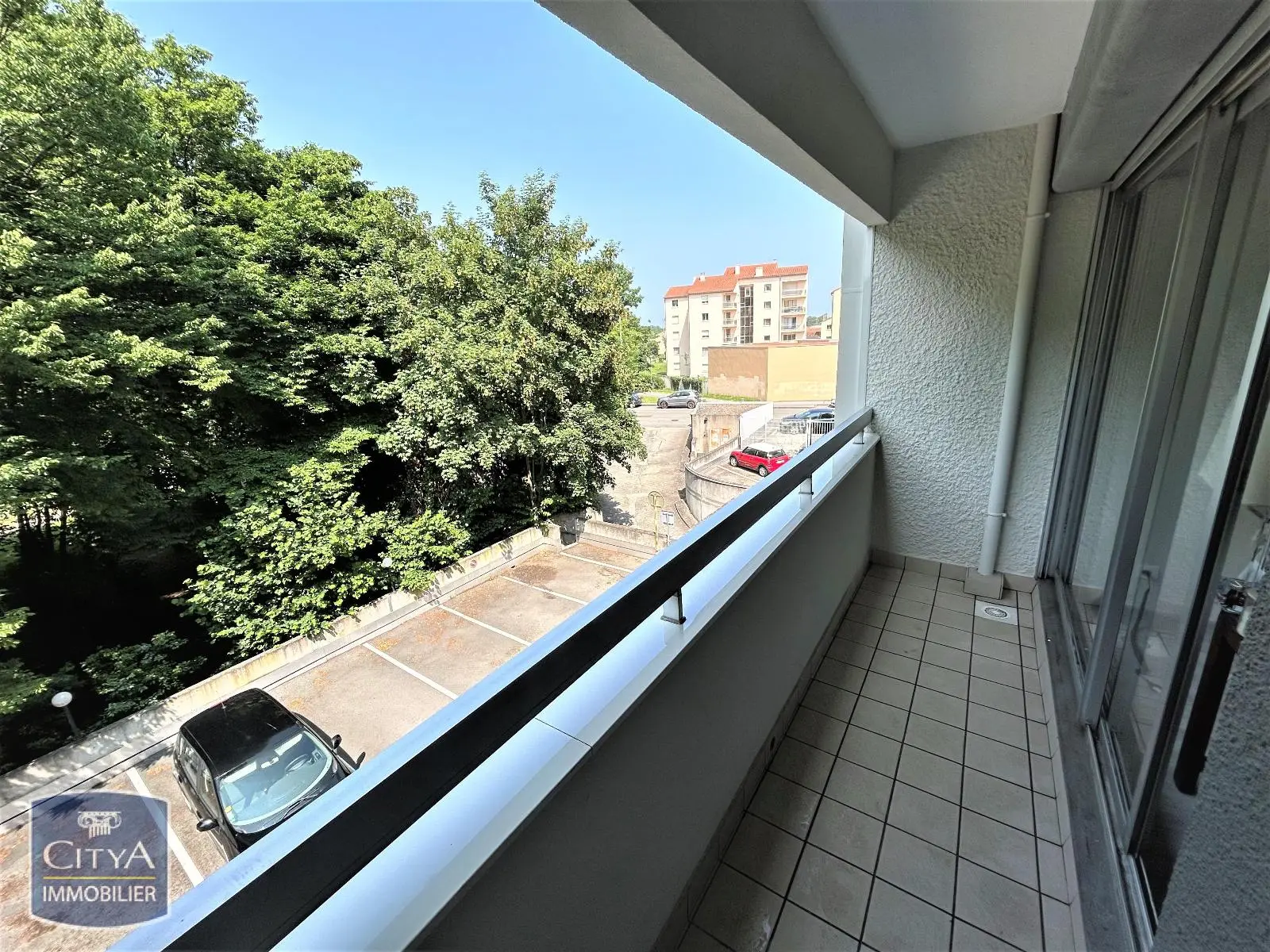 Photo 3 Appartement 1 pièce 31.76m²