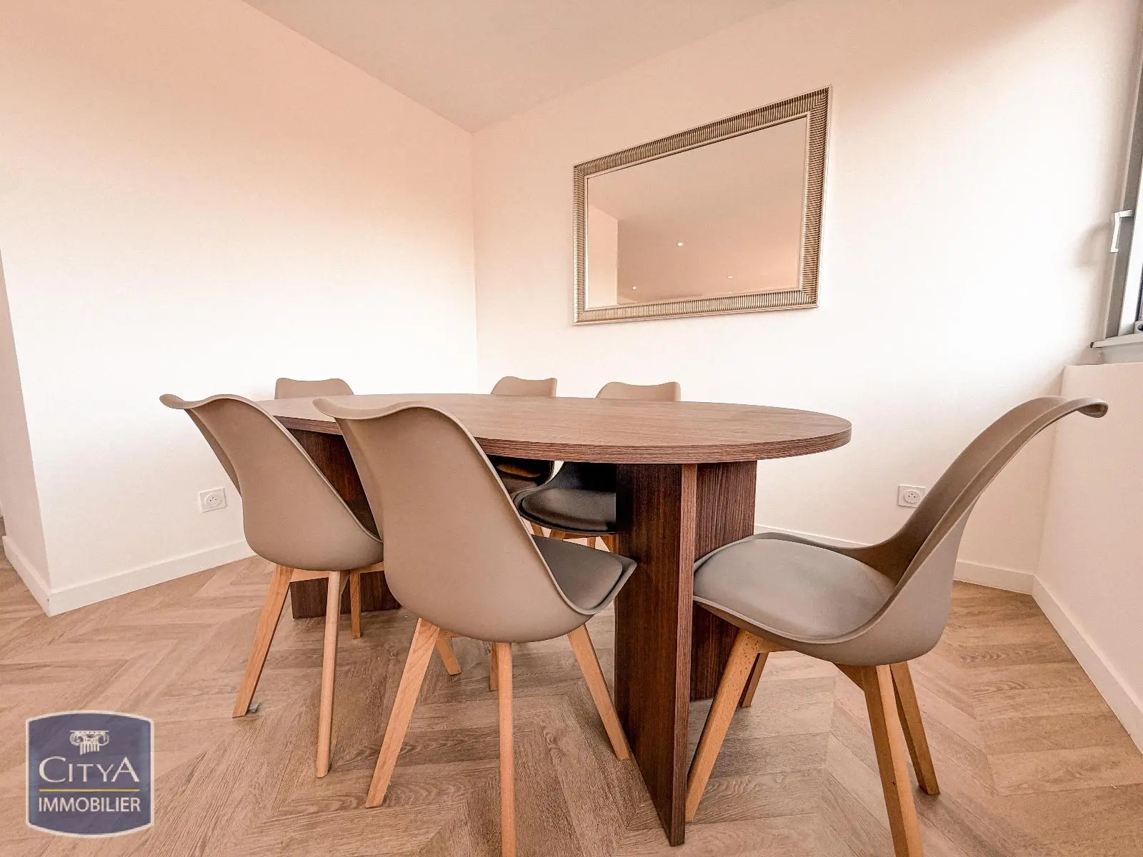 Photo 3 Appartement 4 pièces 83.55m²