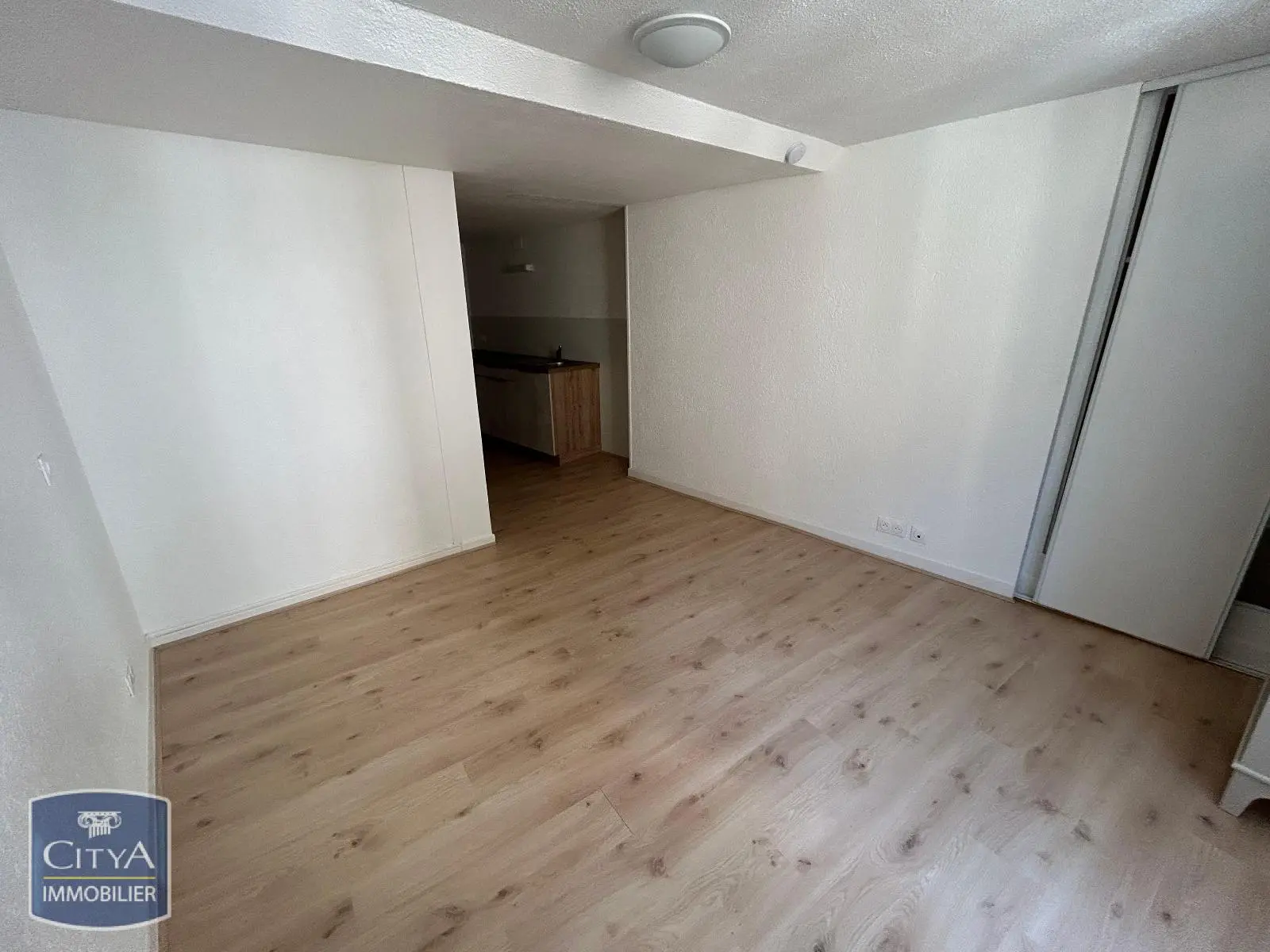 Photo 5 Appartement 1 pièce 24.87m²