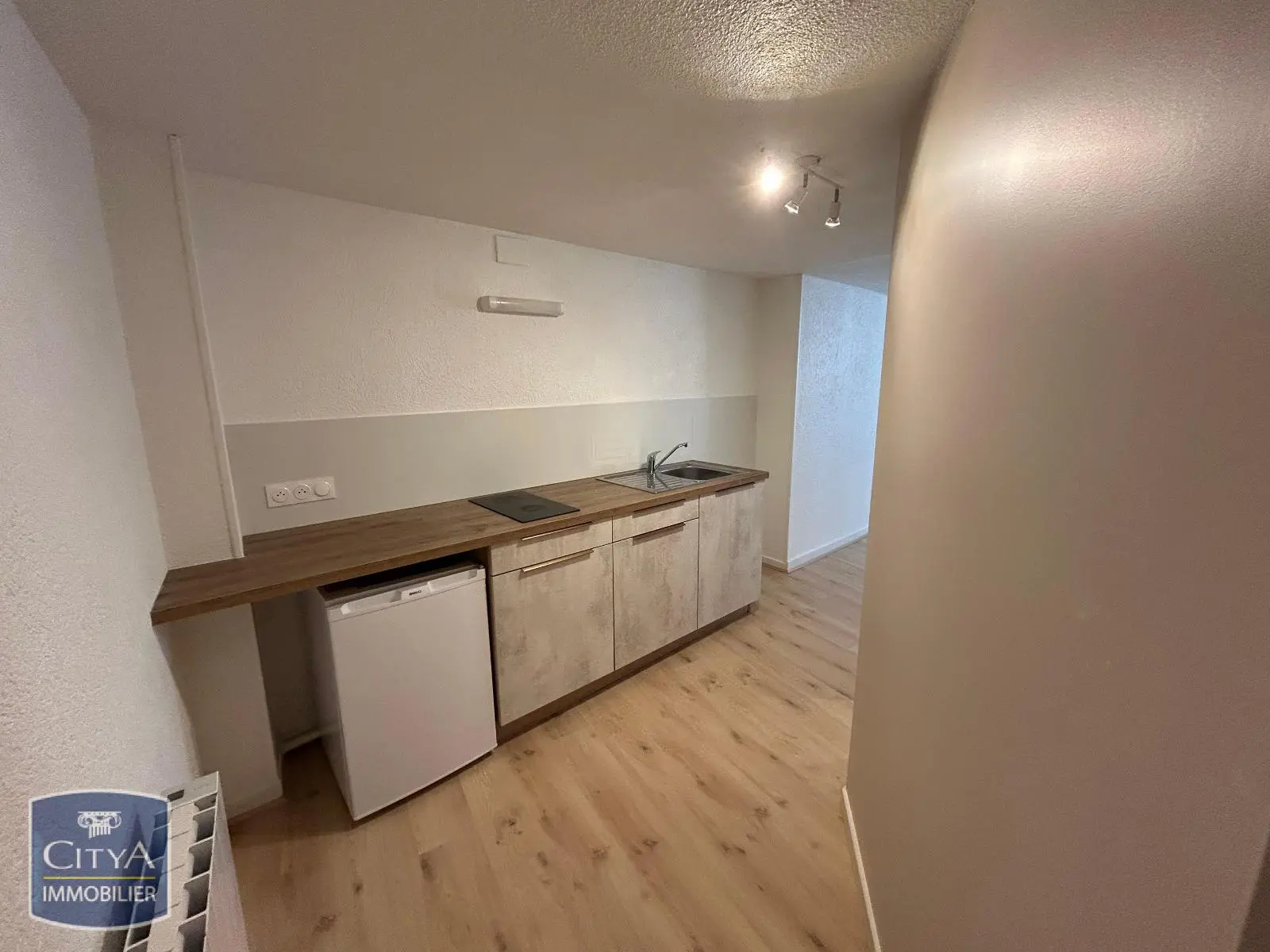 Photo 3 Appartement 1 pièce 24.87m²