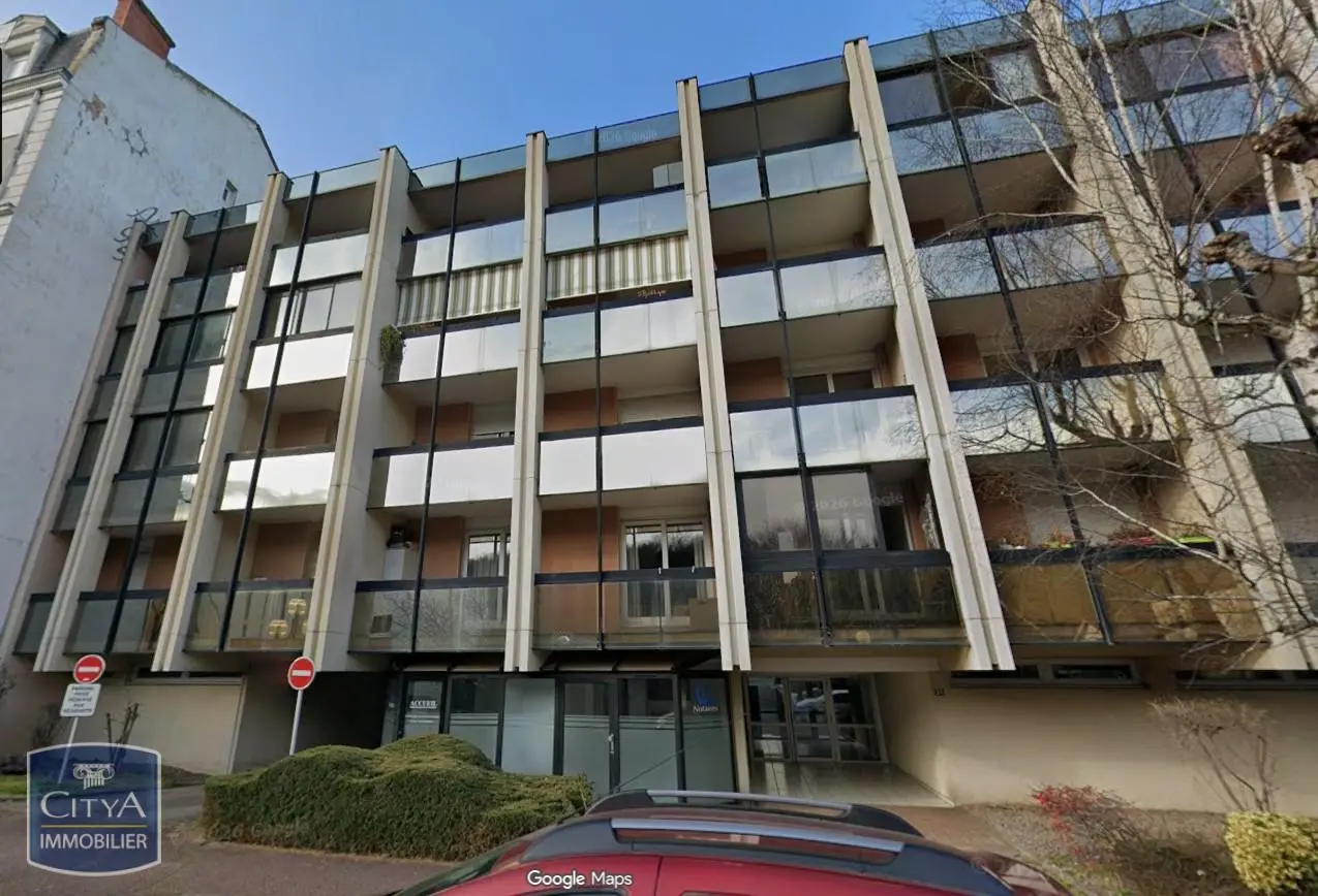 Photo 1 Appartement 1 pièce 23.5m²