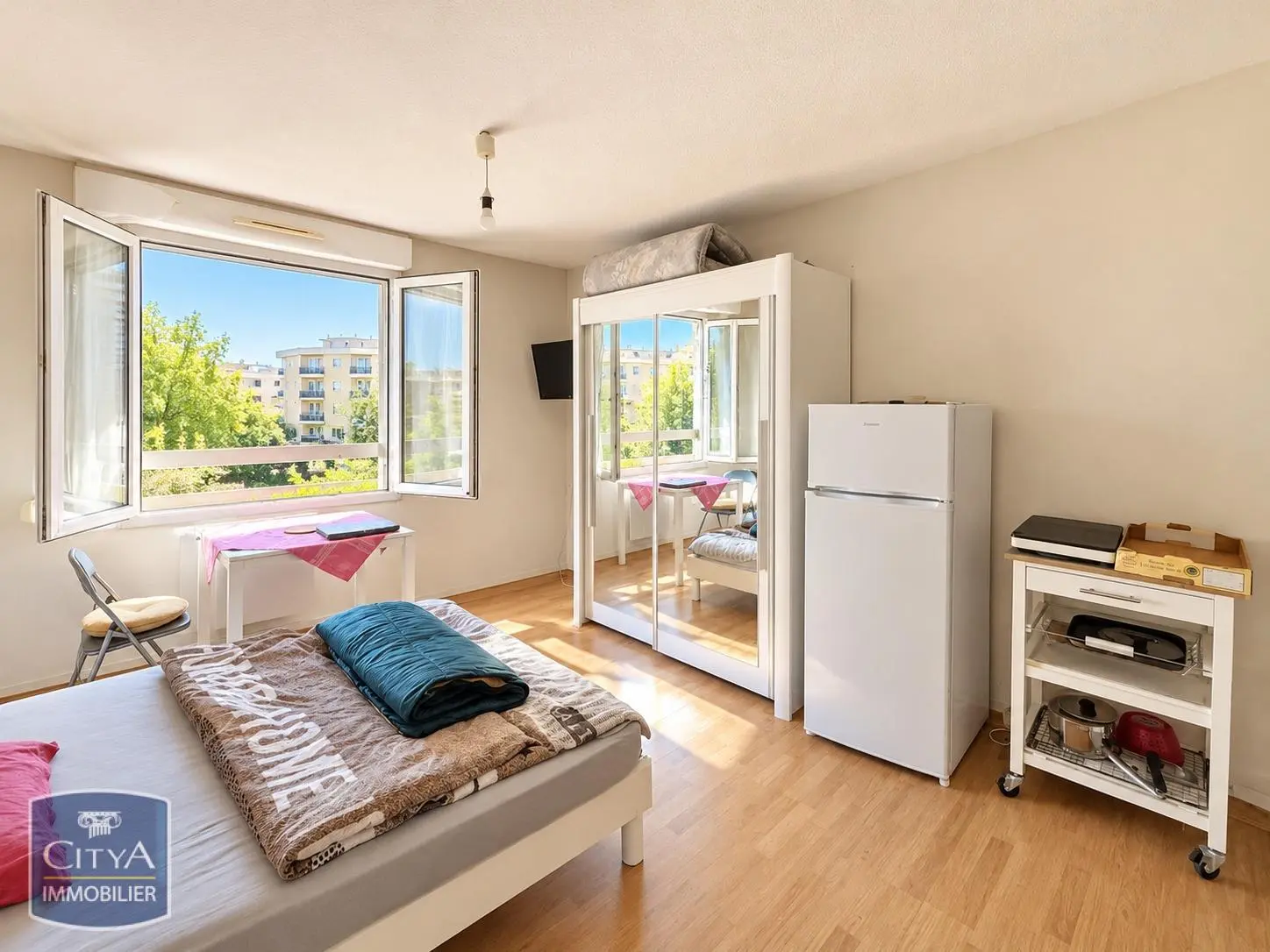Photo 1 Appartement 1 pièce 22.5m²