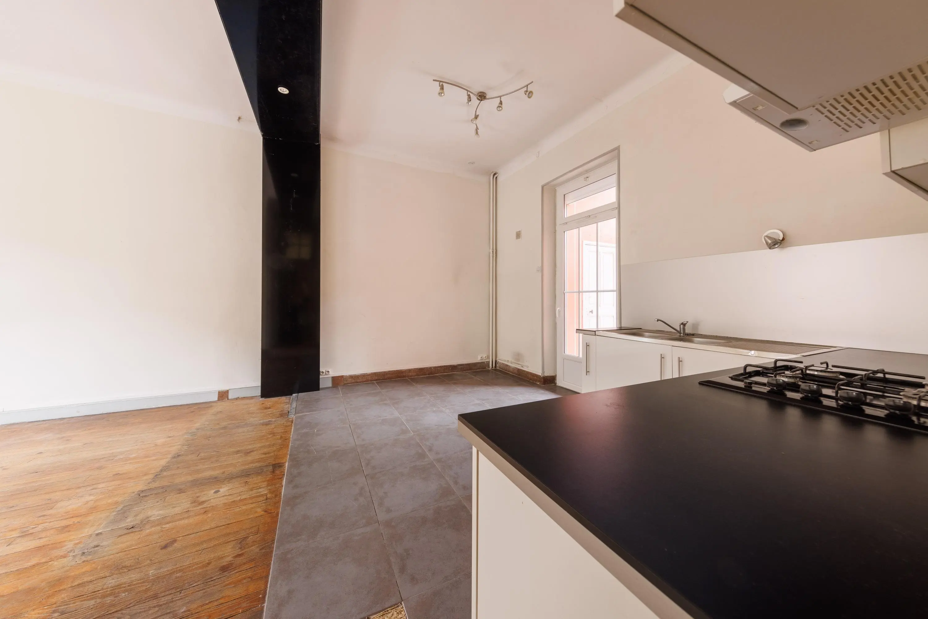 Photo 7 Appartement 2 pièces 46.79m²
