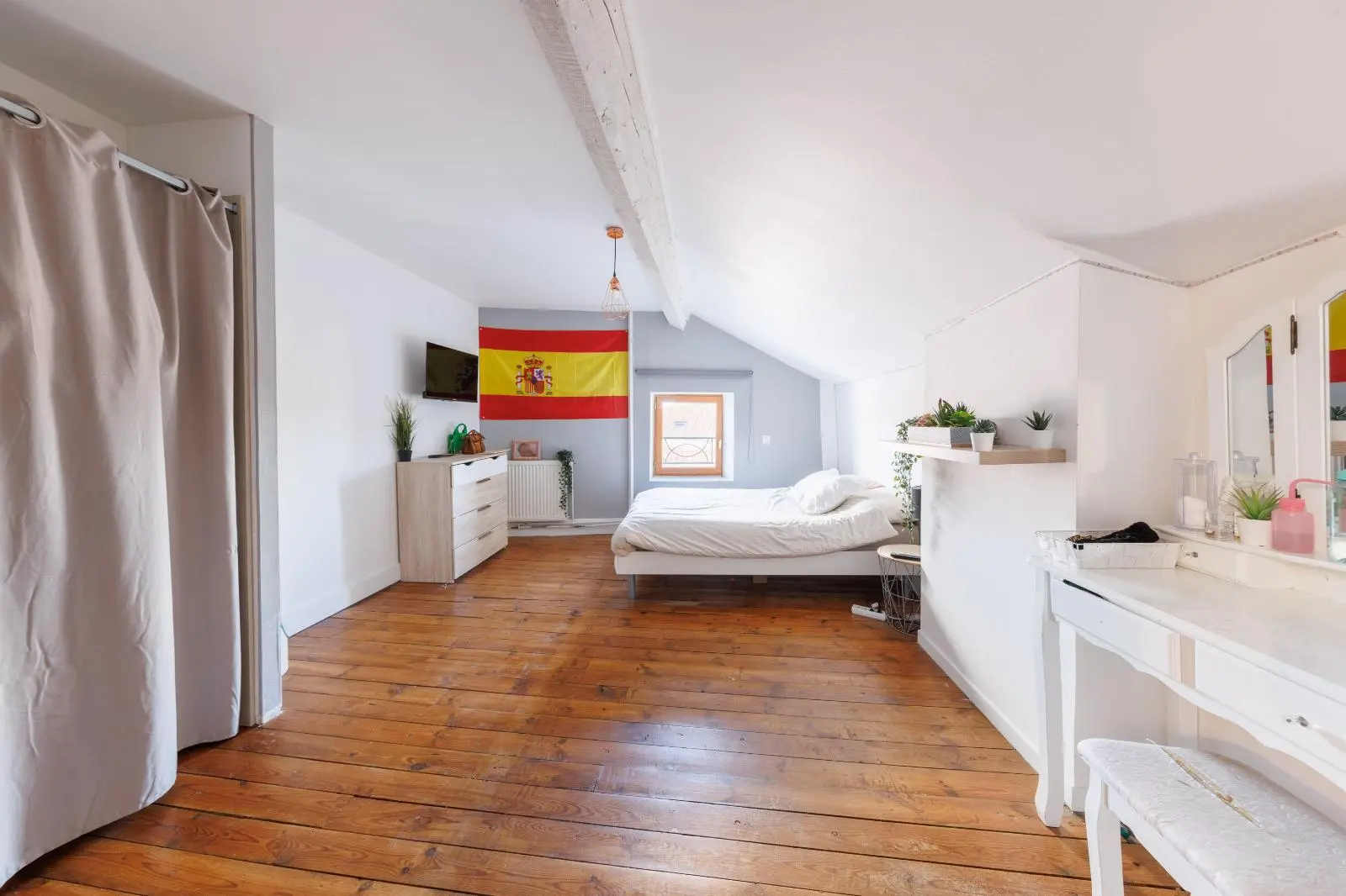 Photo 7 Maison 6 pièces 200m²