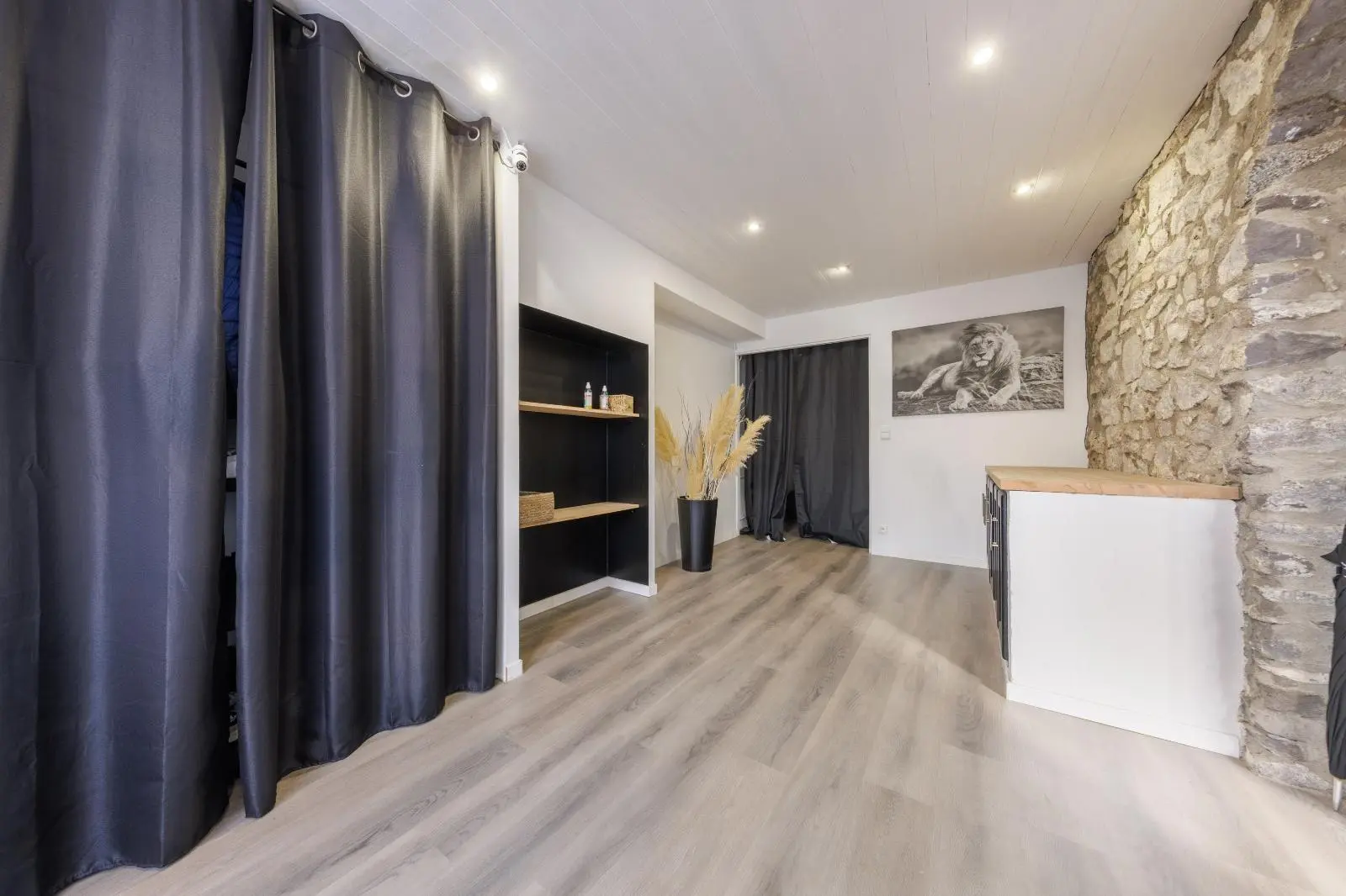 Photo 11 Maison 6 pièces 200m²