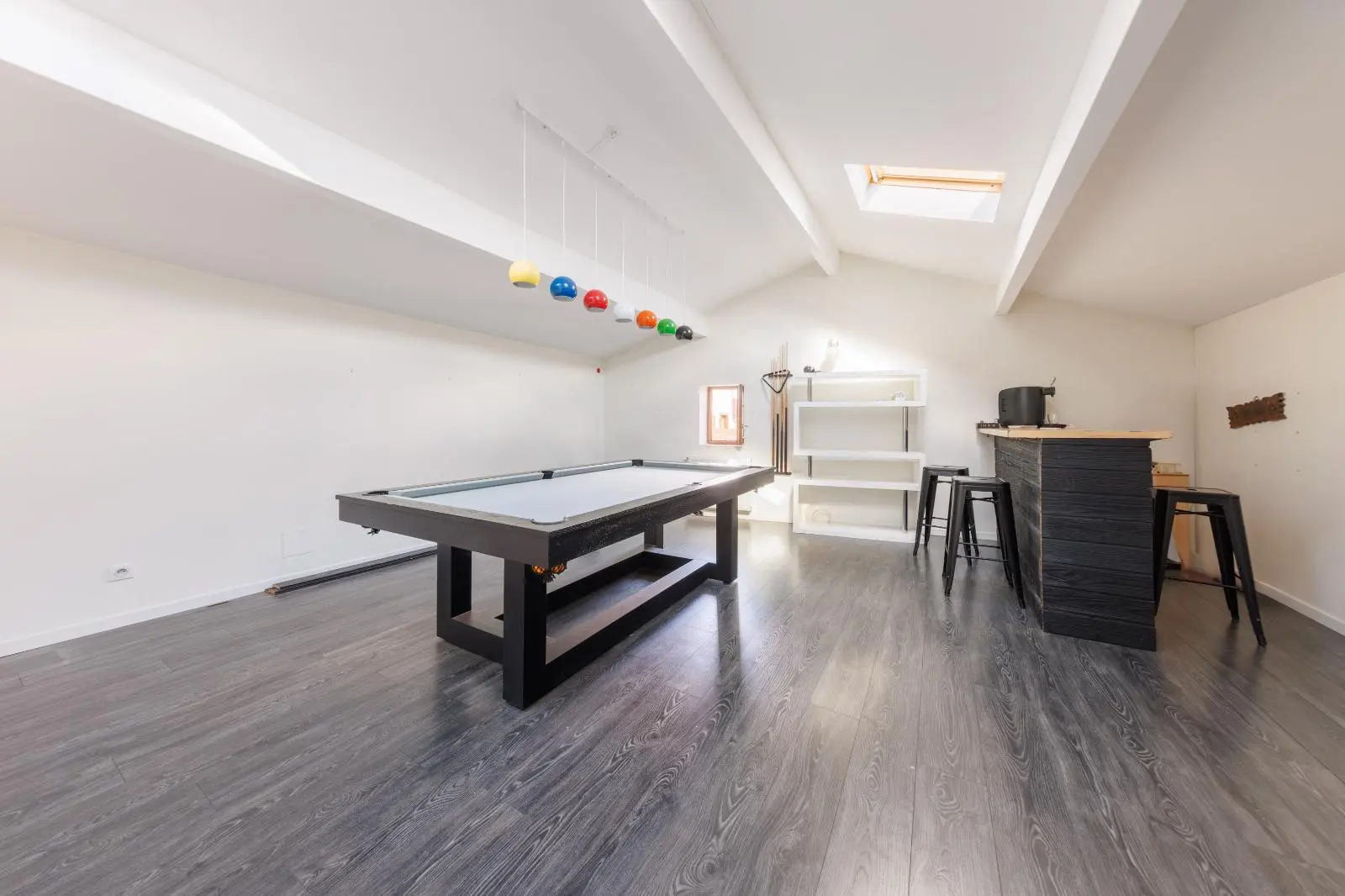 Photo 4 Maison 6 pièces 200m²