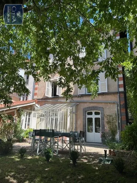 Photo 3 Maison 8 pièces 226m²