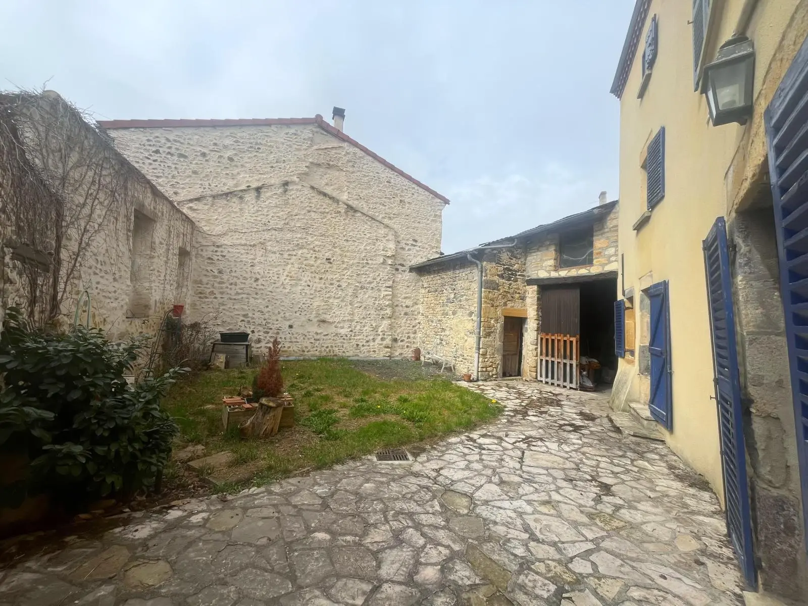 Photo 2 Maison 7 pièces 166m²