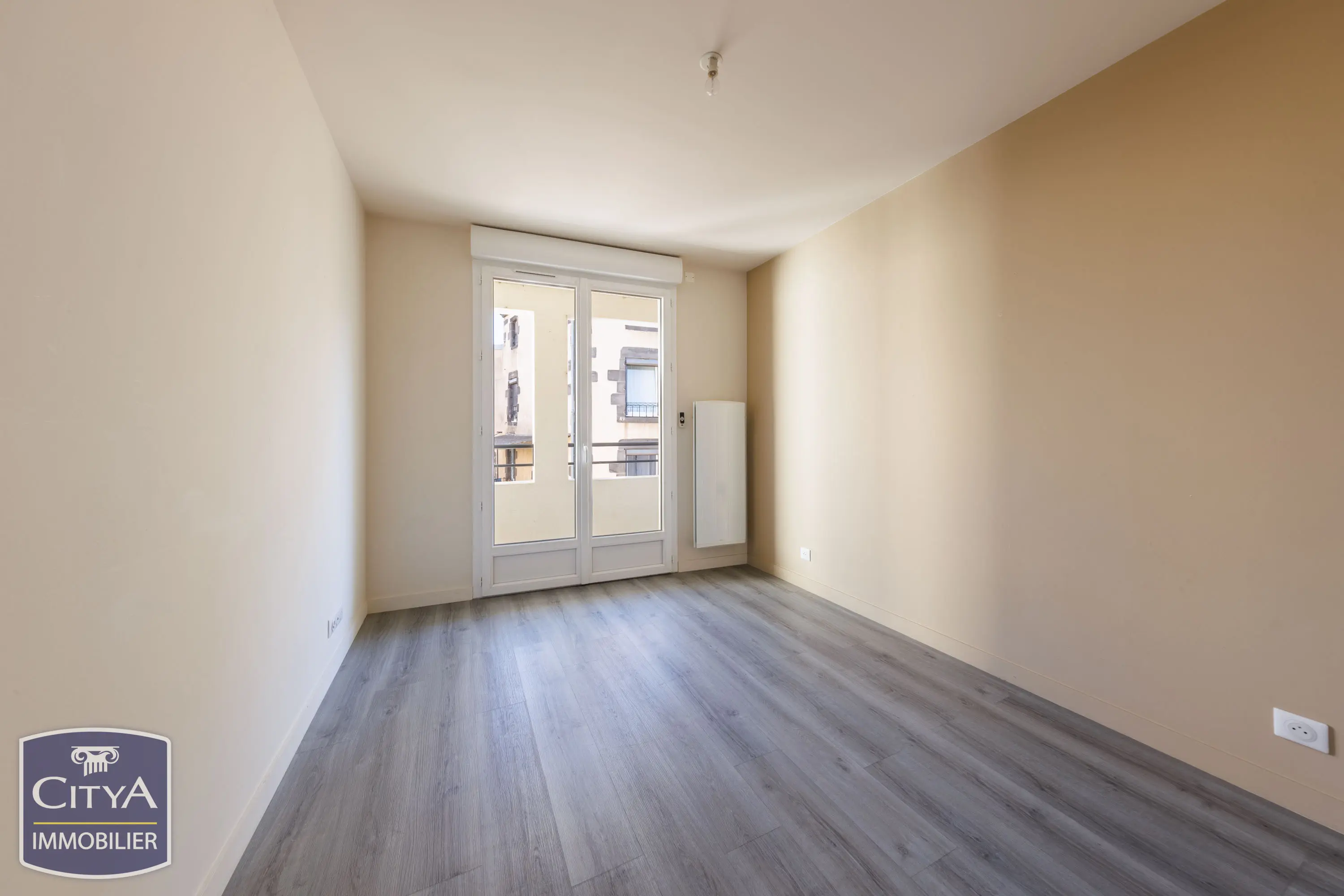 Photo 10 Immeuble 75.61m²