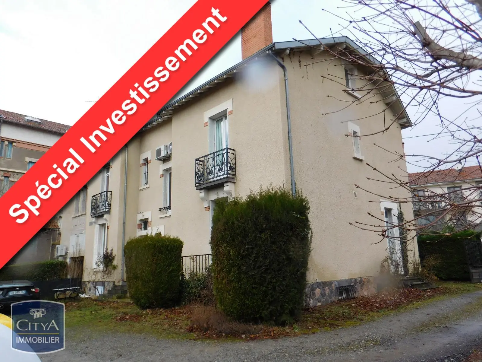 Photo 1 Immeuble 295m²