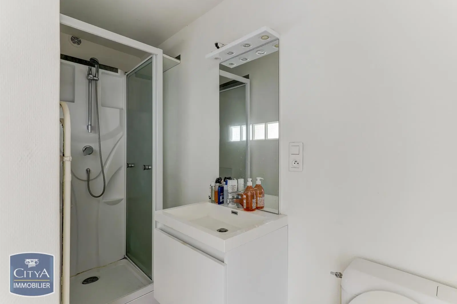 Photo 24 Immeuble 200m²