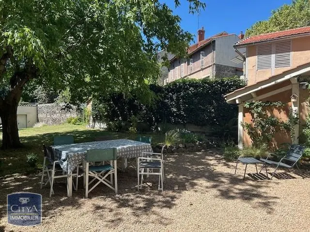 Photo 5 Maison 8 pièces 226m²