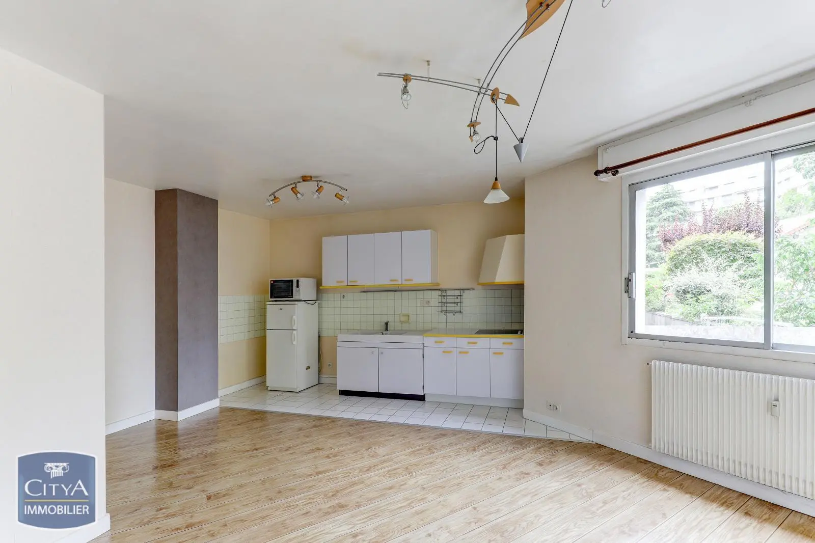 Photo 2 Appartement 1 pièce 32.94m²