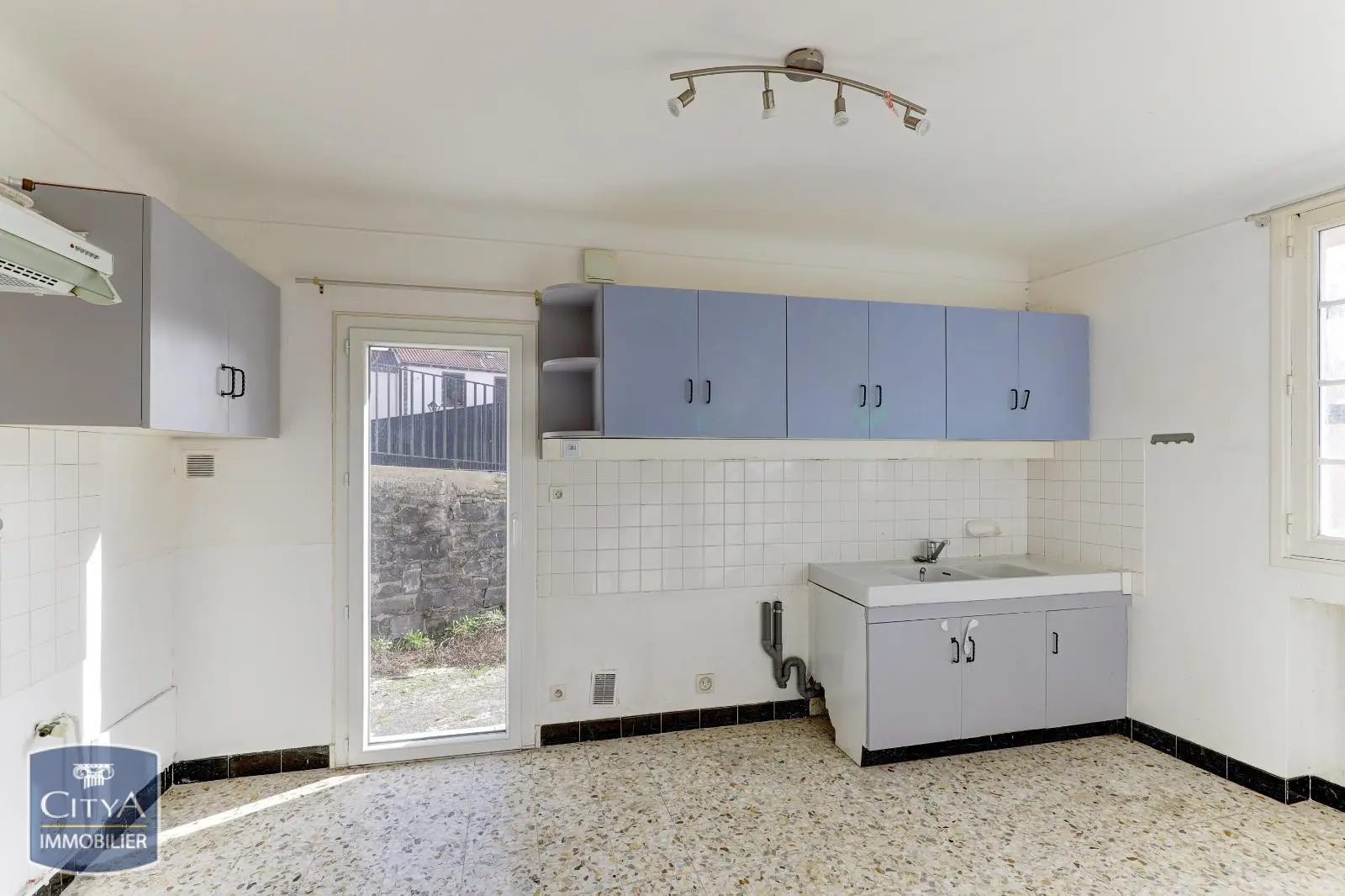 Photo 8 Immeuble 236m²