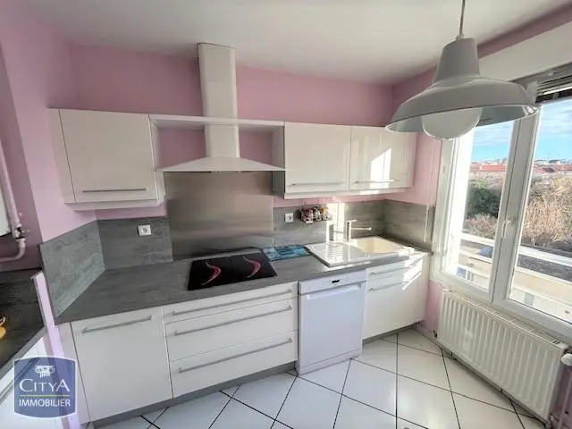 Photo 4 Appartement 5 pièces 100m²