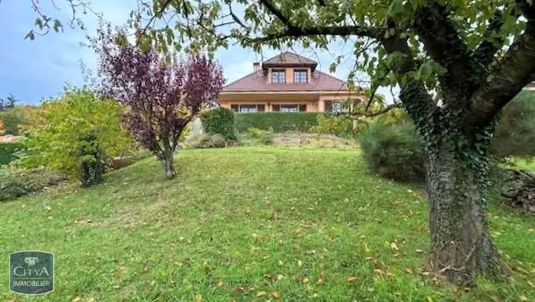 Photo 8 Maison 5 pièces 146m²