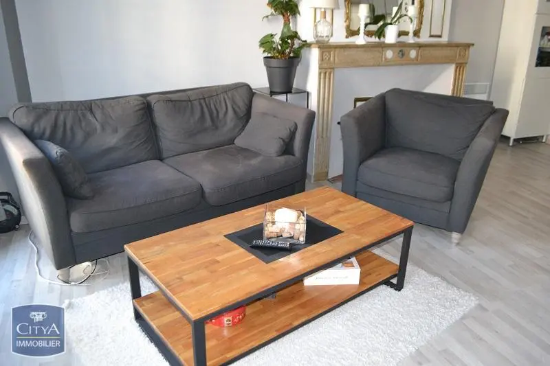 Photo 2 Immeuble 220m²