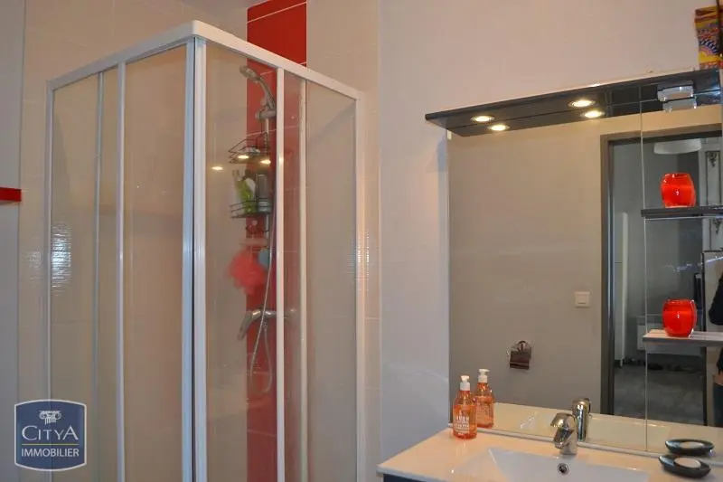 Photo 7 Immeuble 220m²