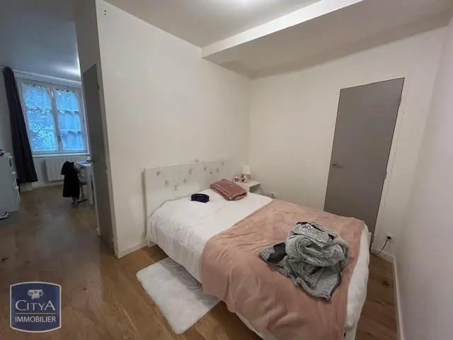 Photo 3 Appartement 1 pièce 32m²