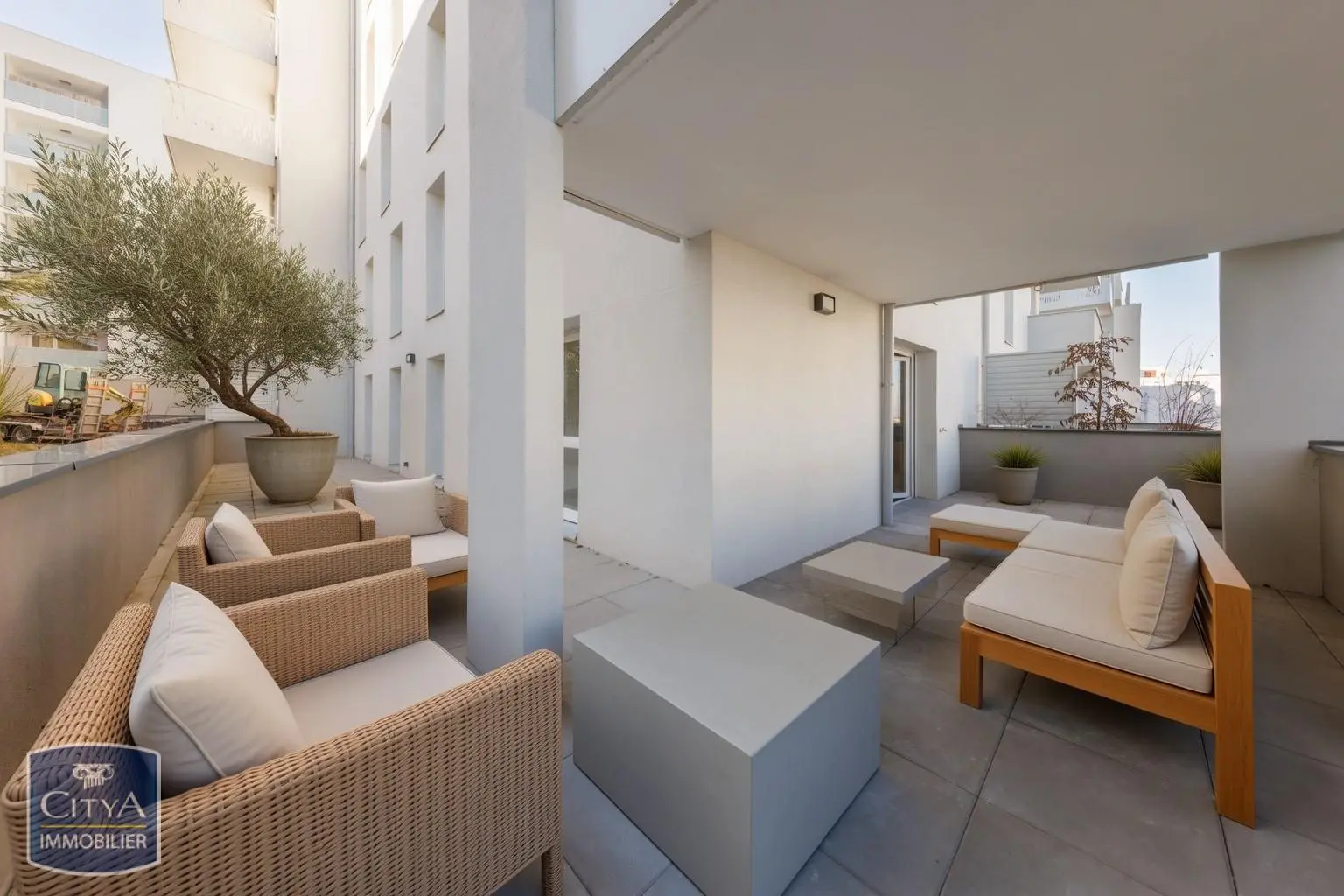 Photo 2 Appartement 4 pièces 81m²