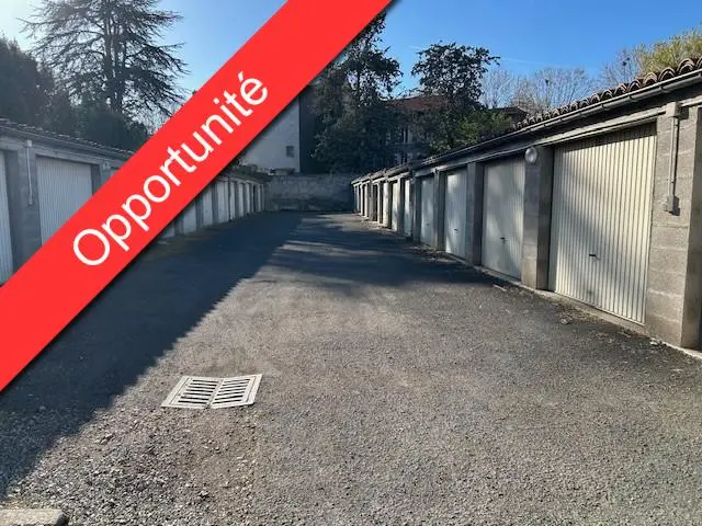 Photo 1 Parking 16m²