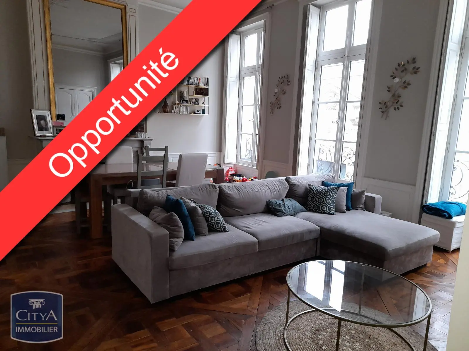 Photo 1 Appartement 4 pièces 111.7m²