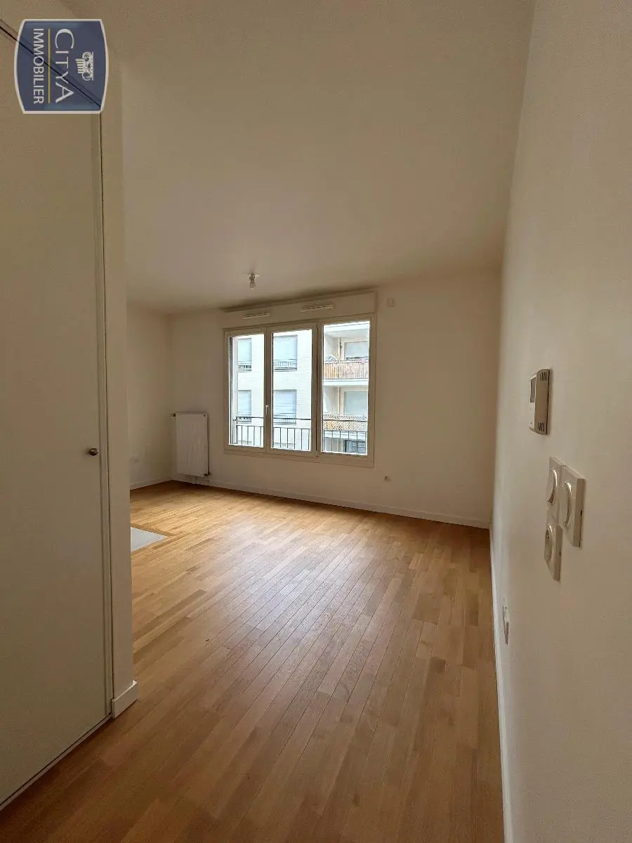 Photo 3 Appartement 1 pièce 23.39m²