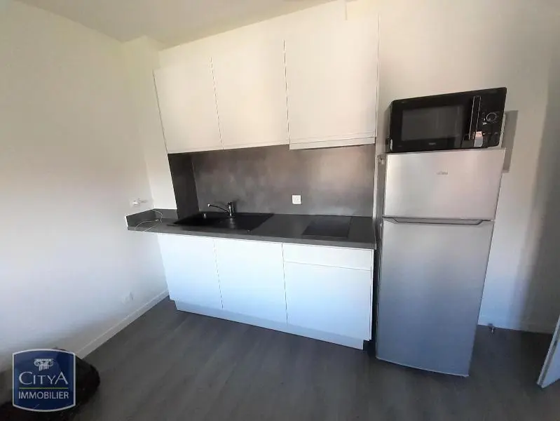 Photo 2 Appartement 1 pièce 18.29m²