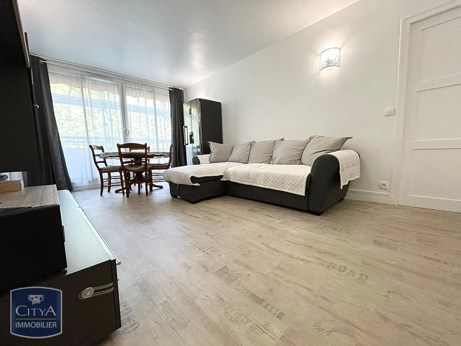 Photo 2 Appartement 4 pièces 61.42m²