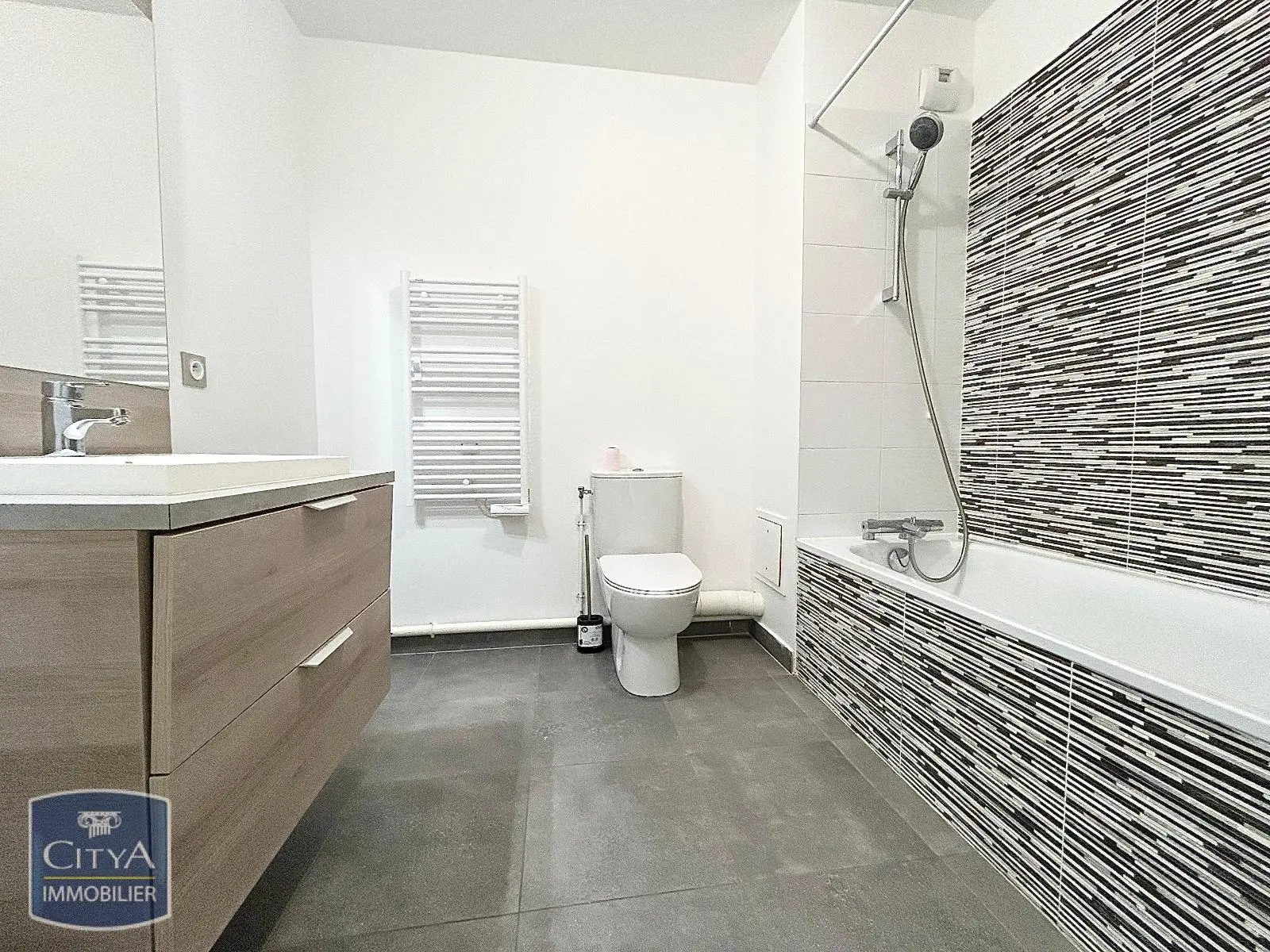 Photo 9 Appartement 5 pièces 95.51m²