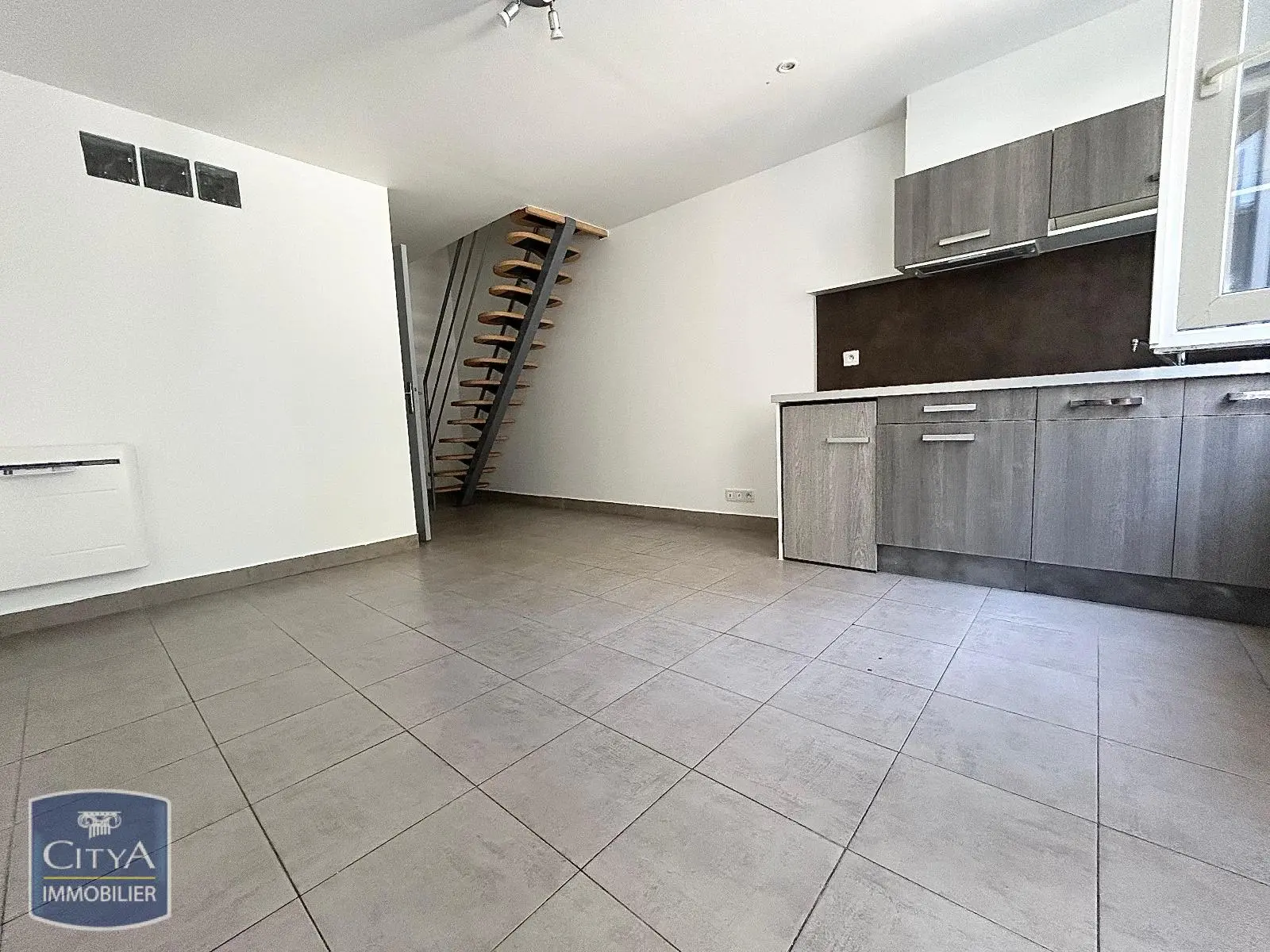 Photo 2 Appartement 3 pièces 42.24m²