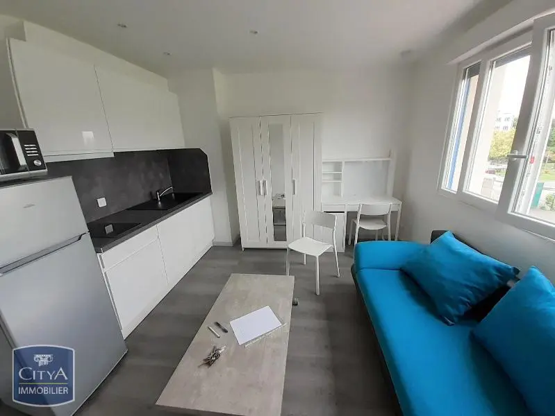 Photo 2 Appartement 1 pièce 16.34m²