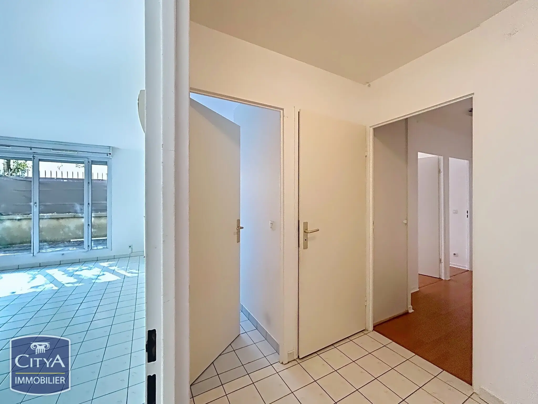 Villejuif (94800) Appartement 2 pièces 59.3m² photo 2