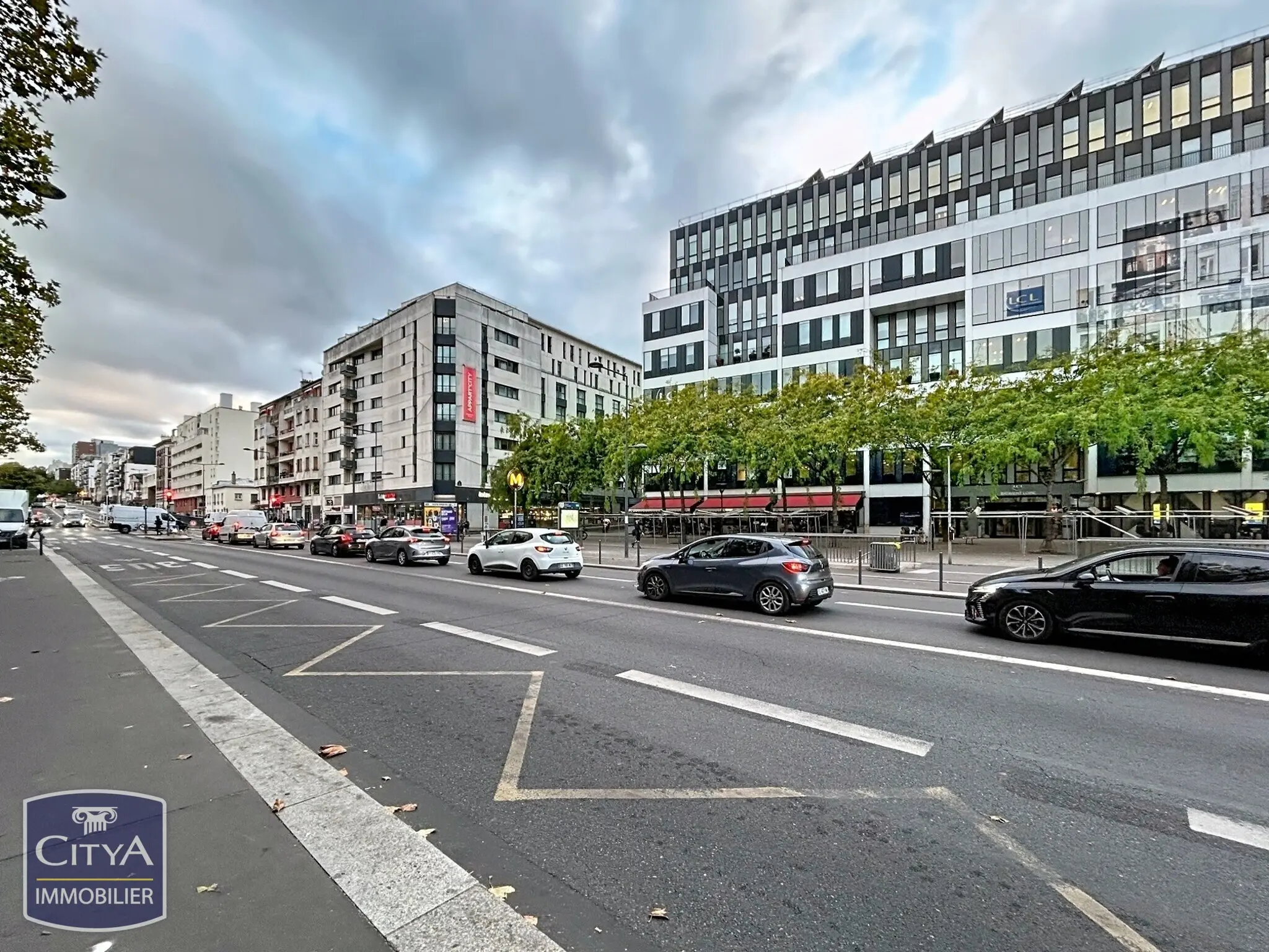 Photo 3 Parking 12.22m²