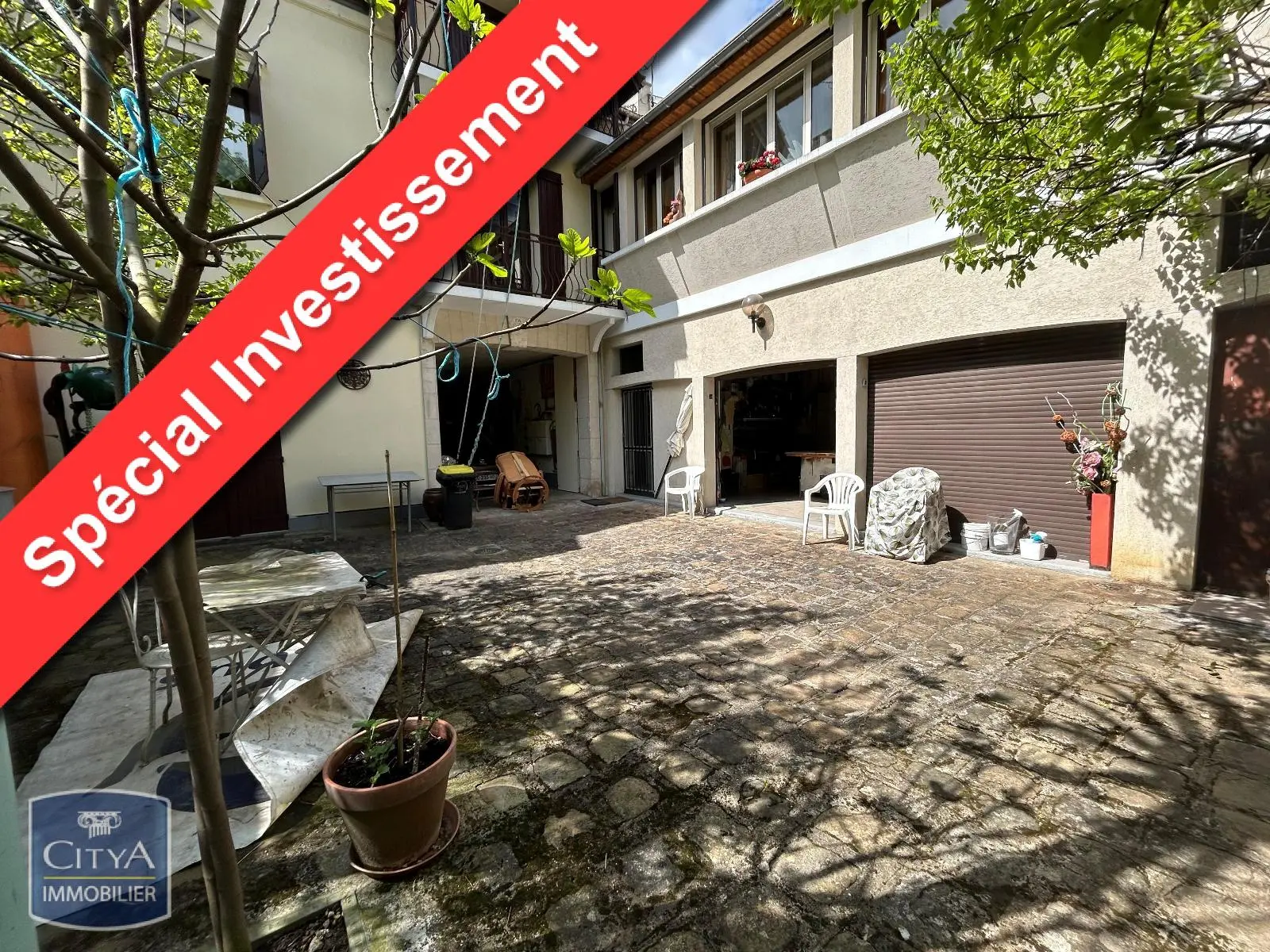 Photo 1 Immeuble 271m²