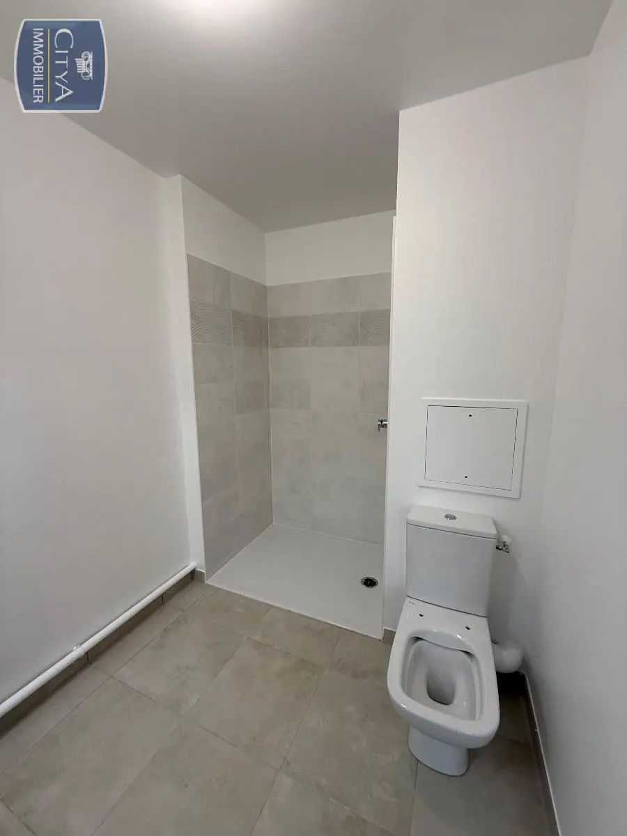 Photo 3 Appartement 1 pièce 29.83m²